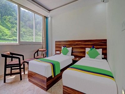 50 Hour Yoga Teacher Training 